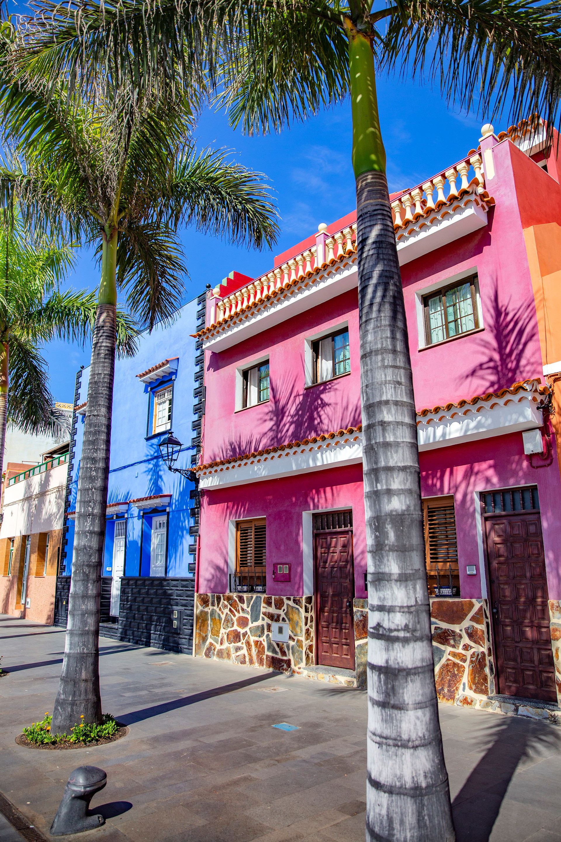 Colourful houses in the historic centre of Santa Cruz, Tenerife
